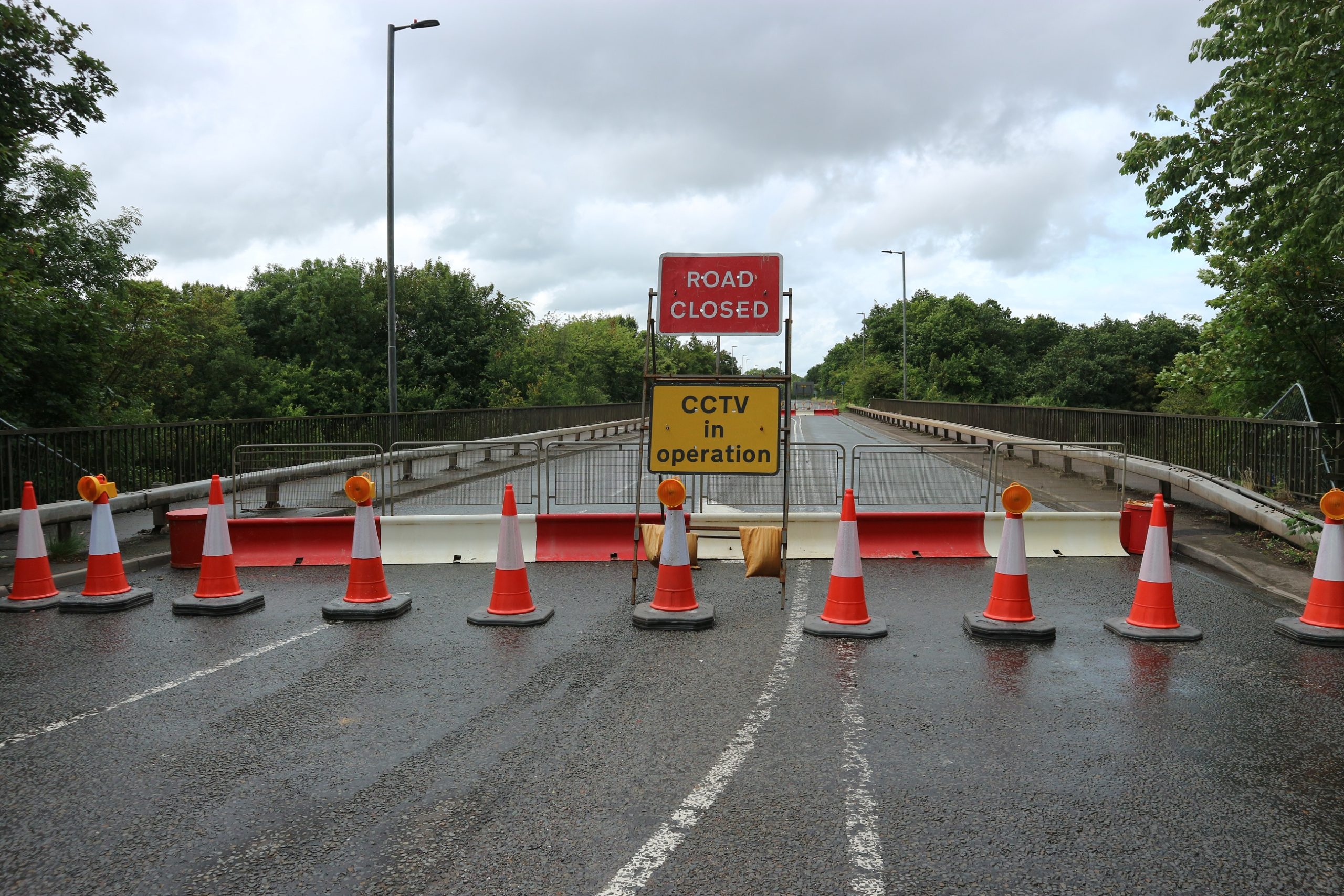 M4 to close overnight for rest of week for bridge safety work