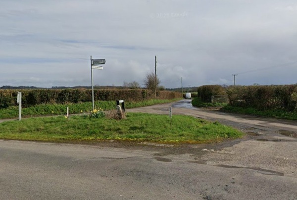 The entrance to Dodington Lane as seen from the junction with Claypit Hill near Chipping Sodbury